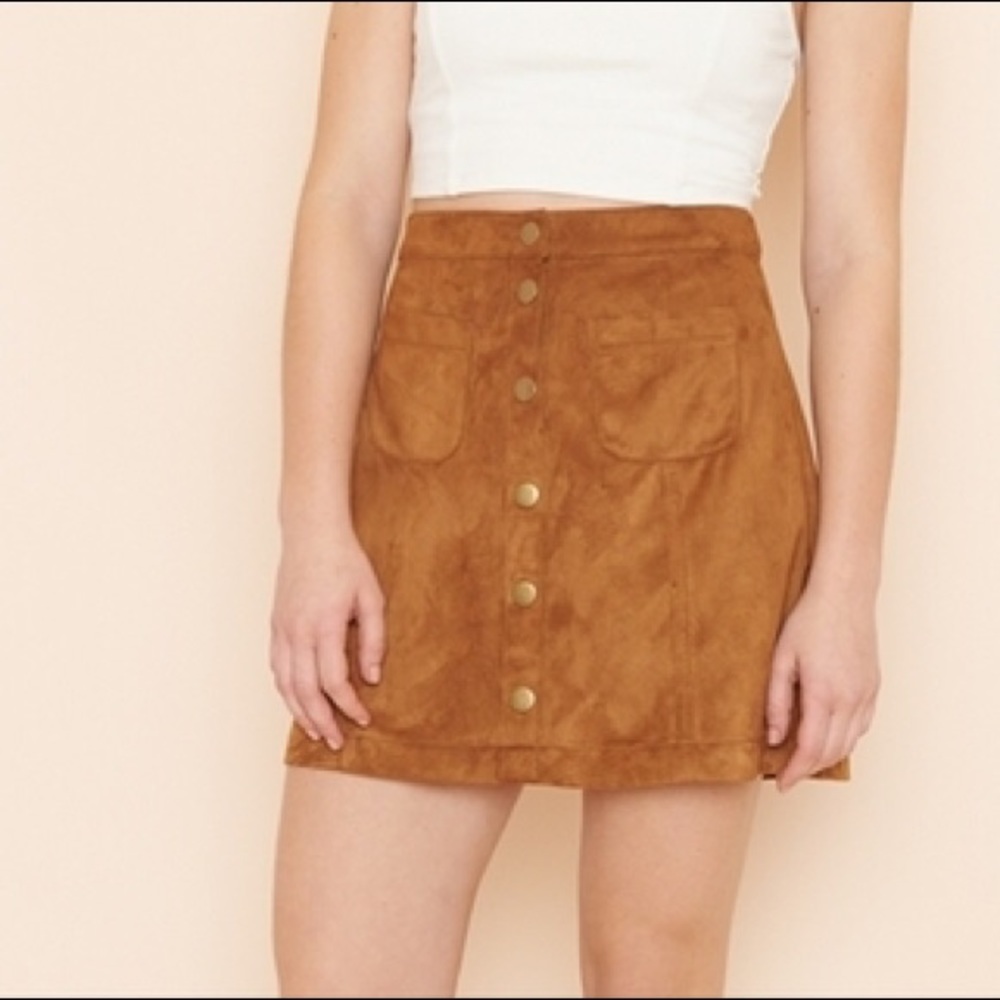 Garage skirt